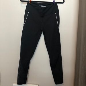 Victoria Sport Knockout Leggings
